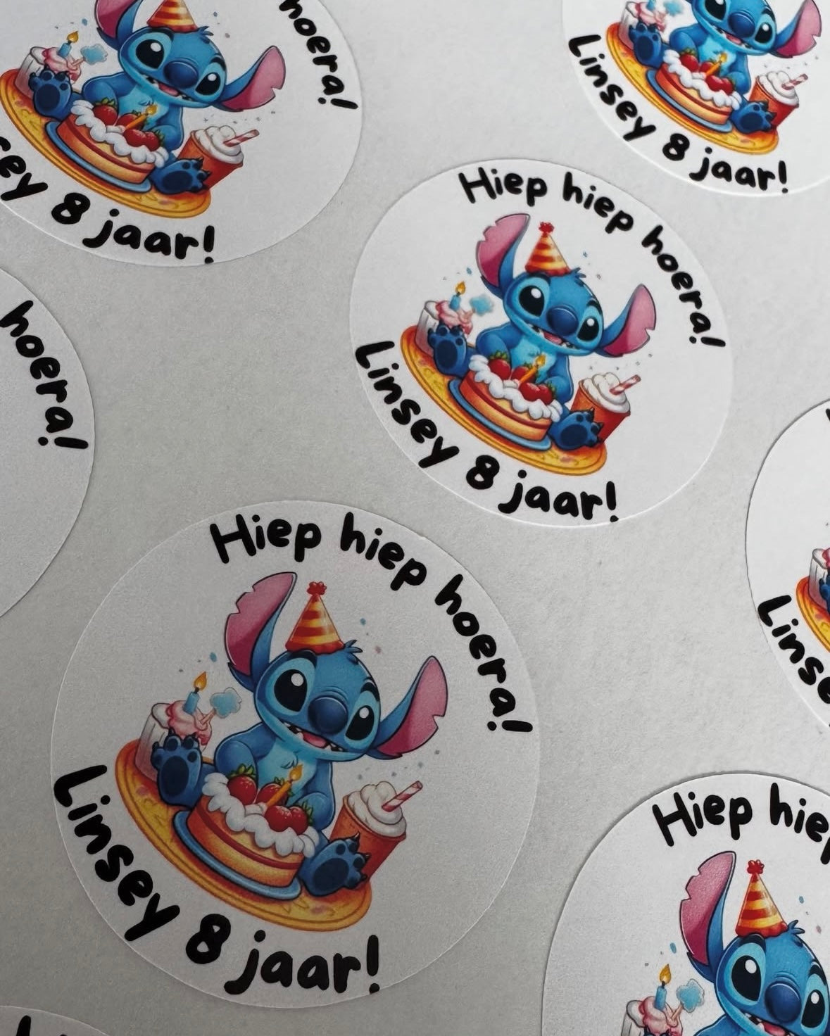Verjaardag / Traktatie stickers Stitch 24 stuks
